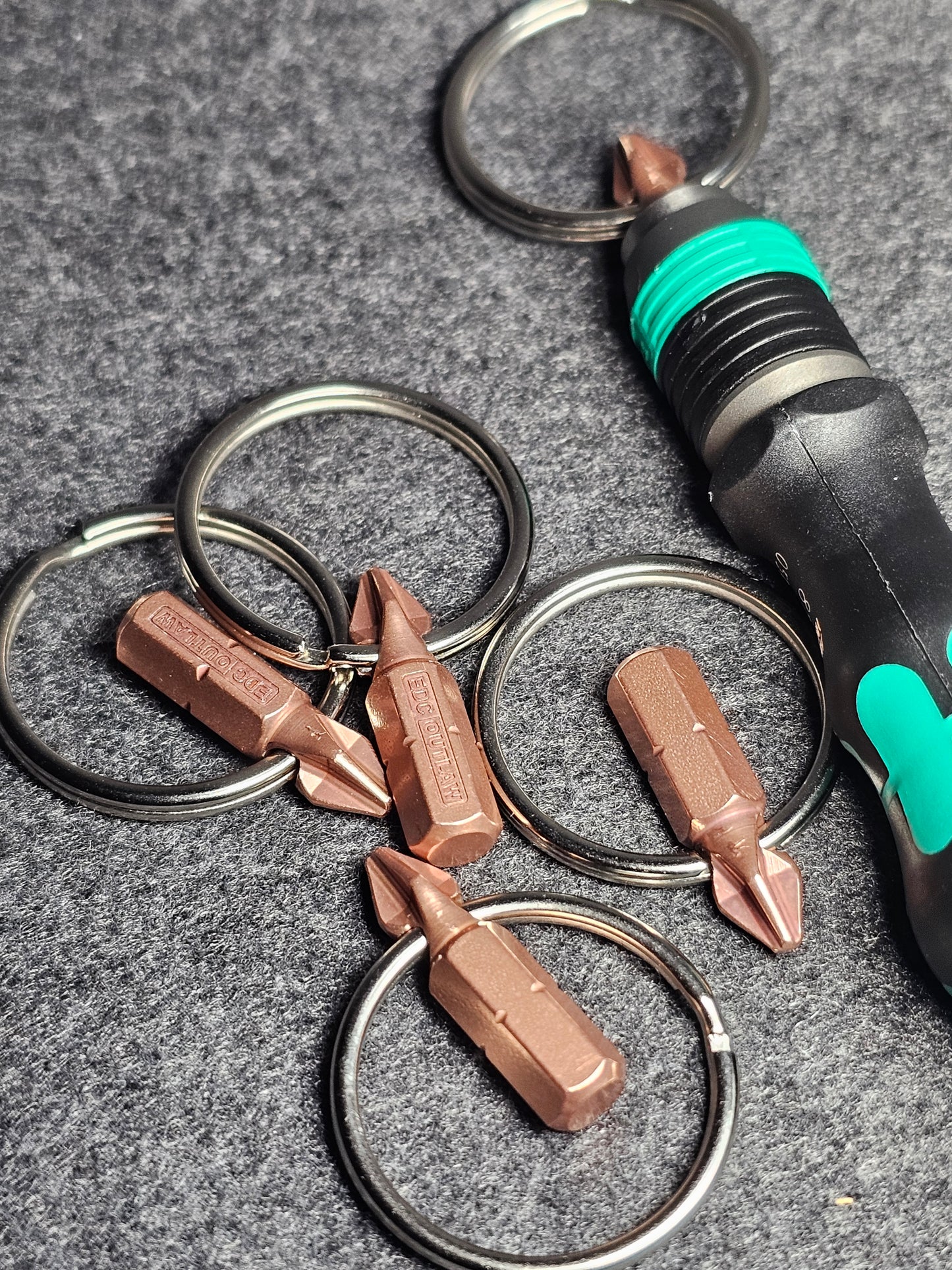 "Pock-i-daptor" -- 813R Green Handle w/ Copper Quick-key Bit Combo