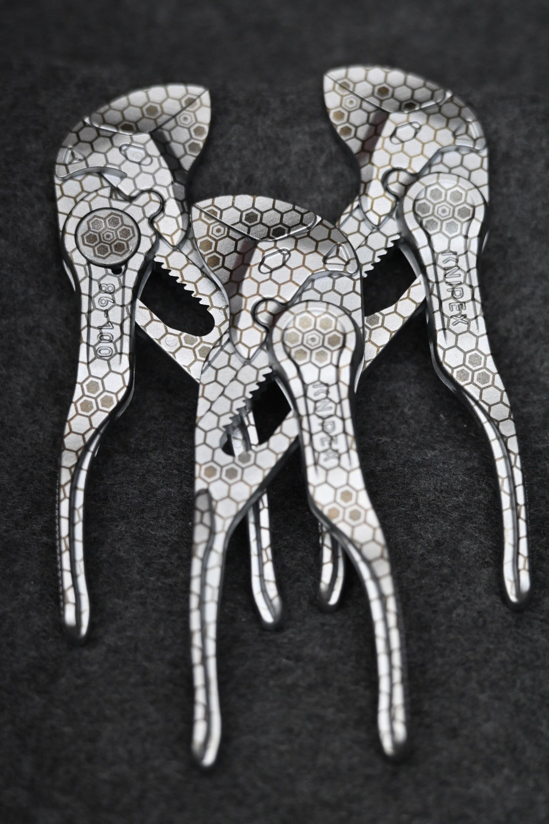 XS Pliers Wrench Honeycomb