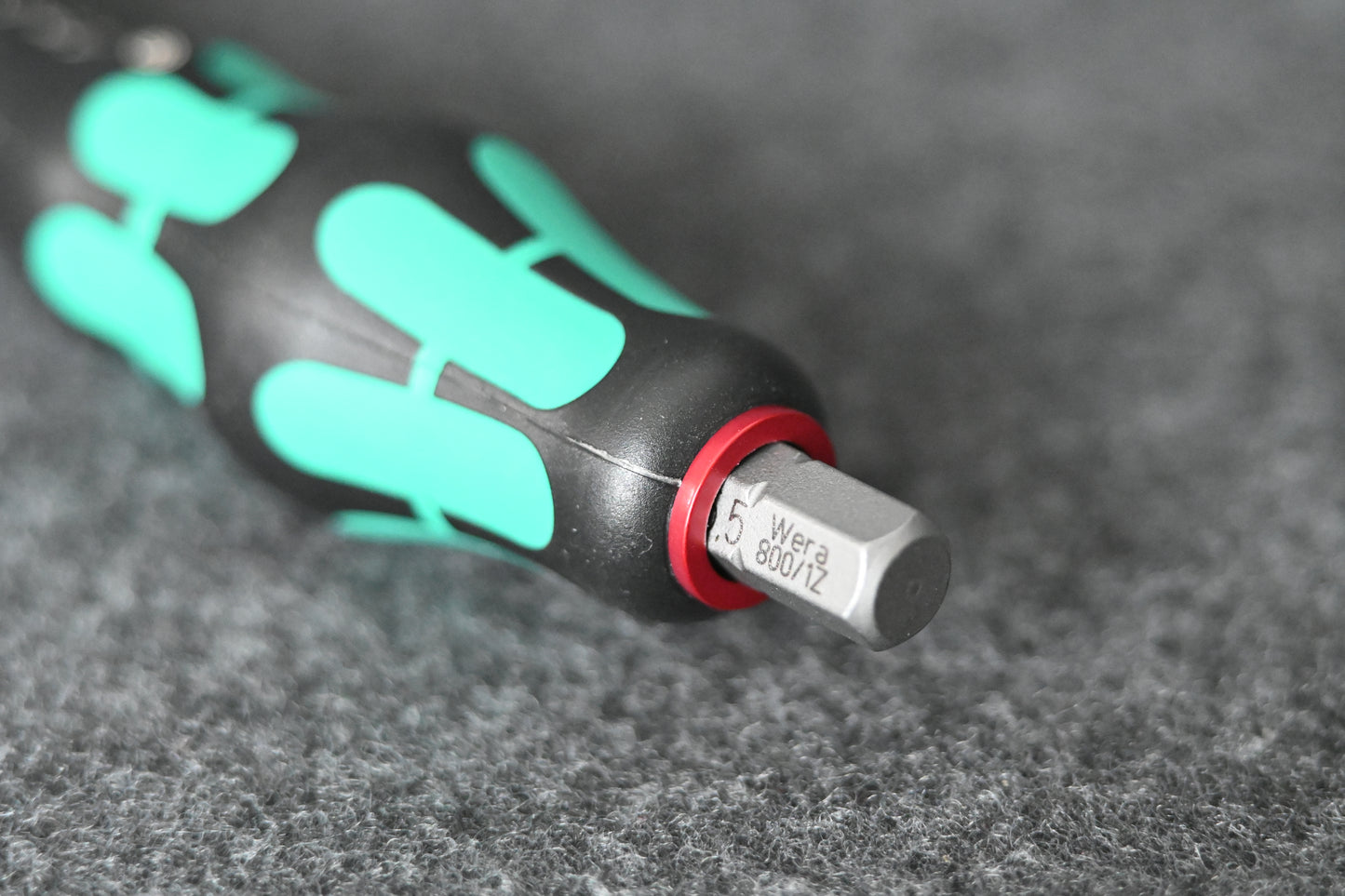 "Pock-i-daptor" -- 813R Green Handle w/ Copper Quick-key Bit Combo