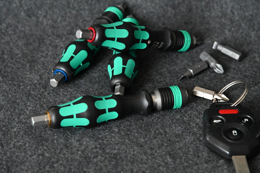 "Pock-i-daptor" -- 813R Green Handle